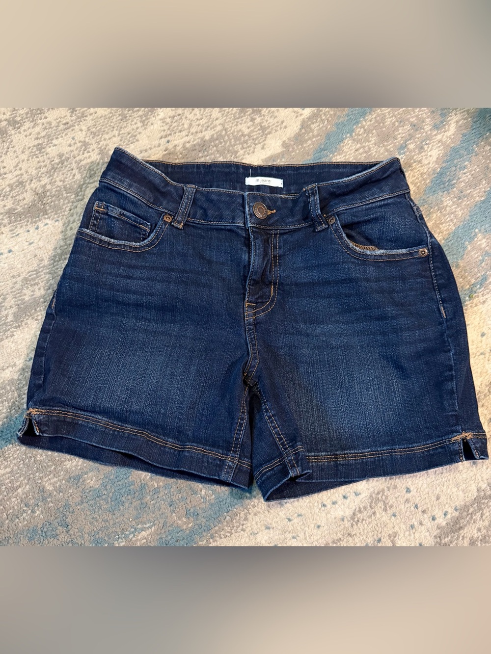 Maurices Dark Blue Denim M Jean Shorts Size 6